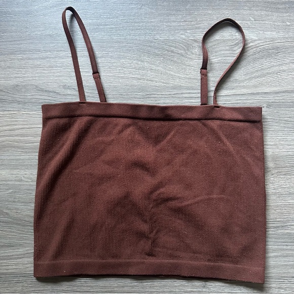 FashionNova tank - Picture 1 of 2